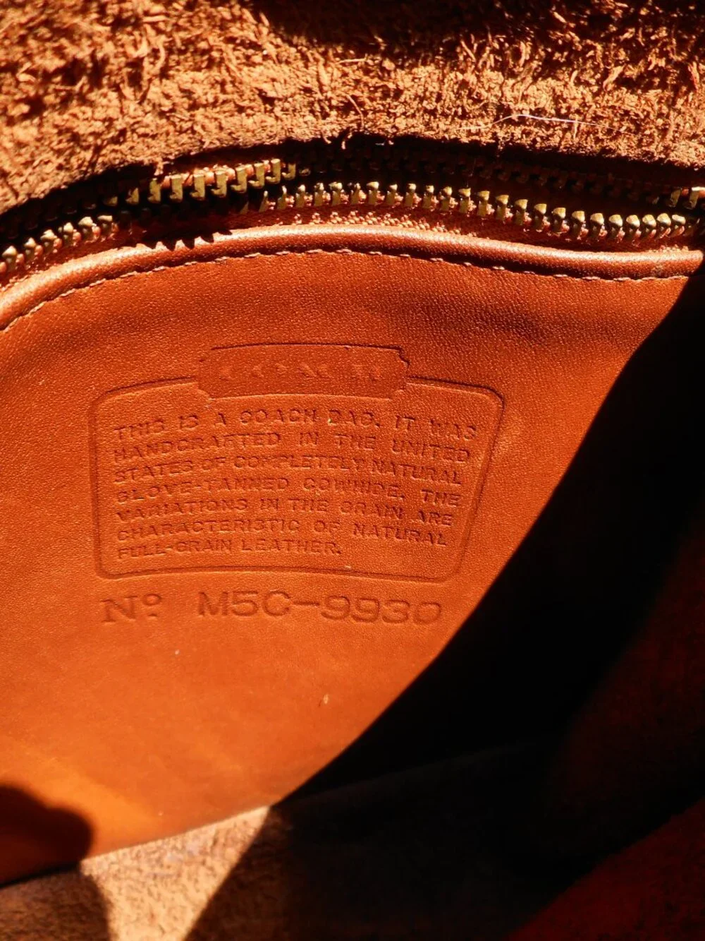Vintage Coach Murphy  Bag 9930, in British Tan - Picture 11 of 12